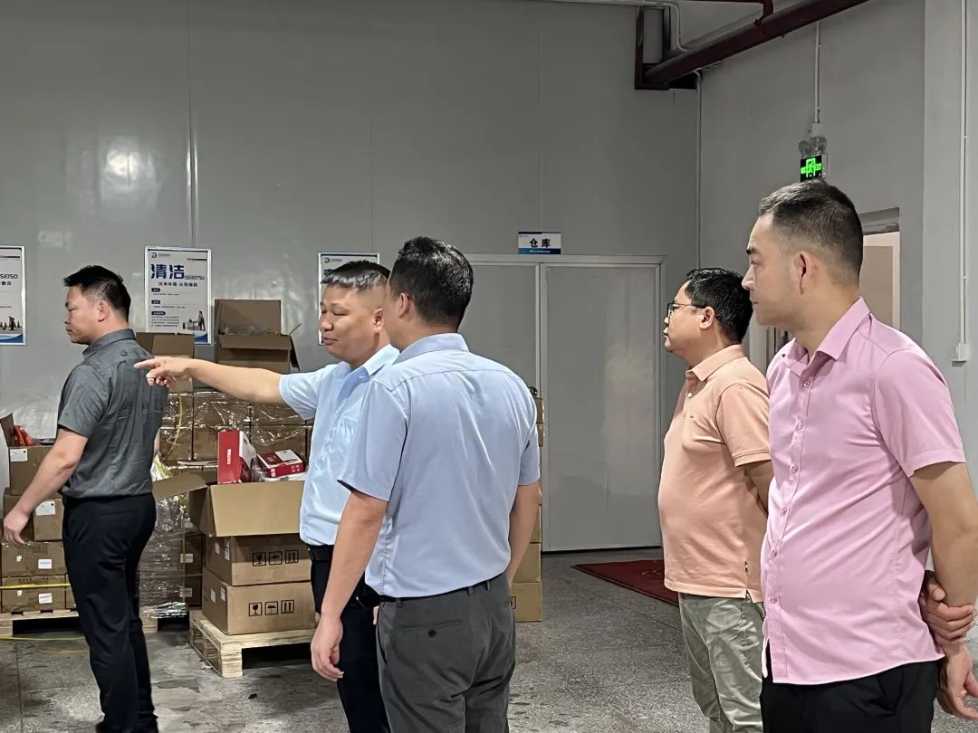 小夫充电客户来访